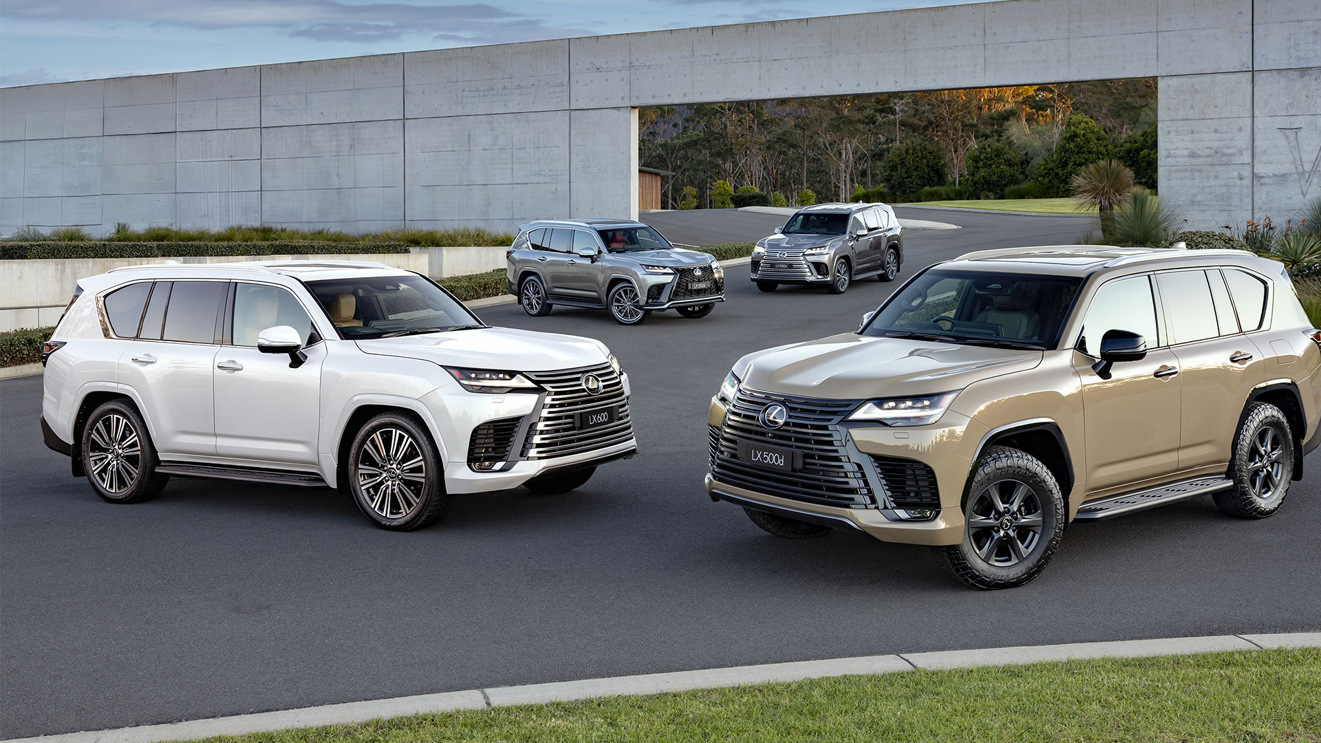 2025 Lexus LX Range