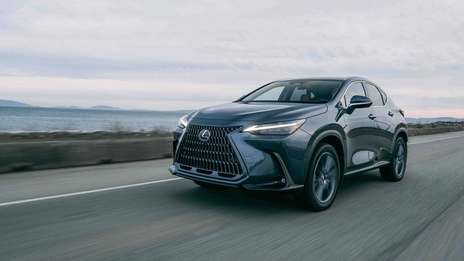 Lexus NX 450h+