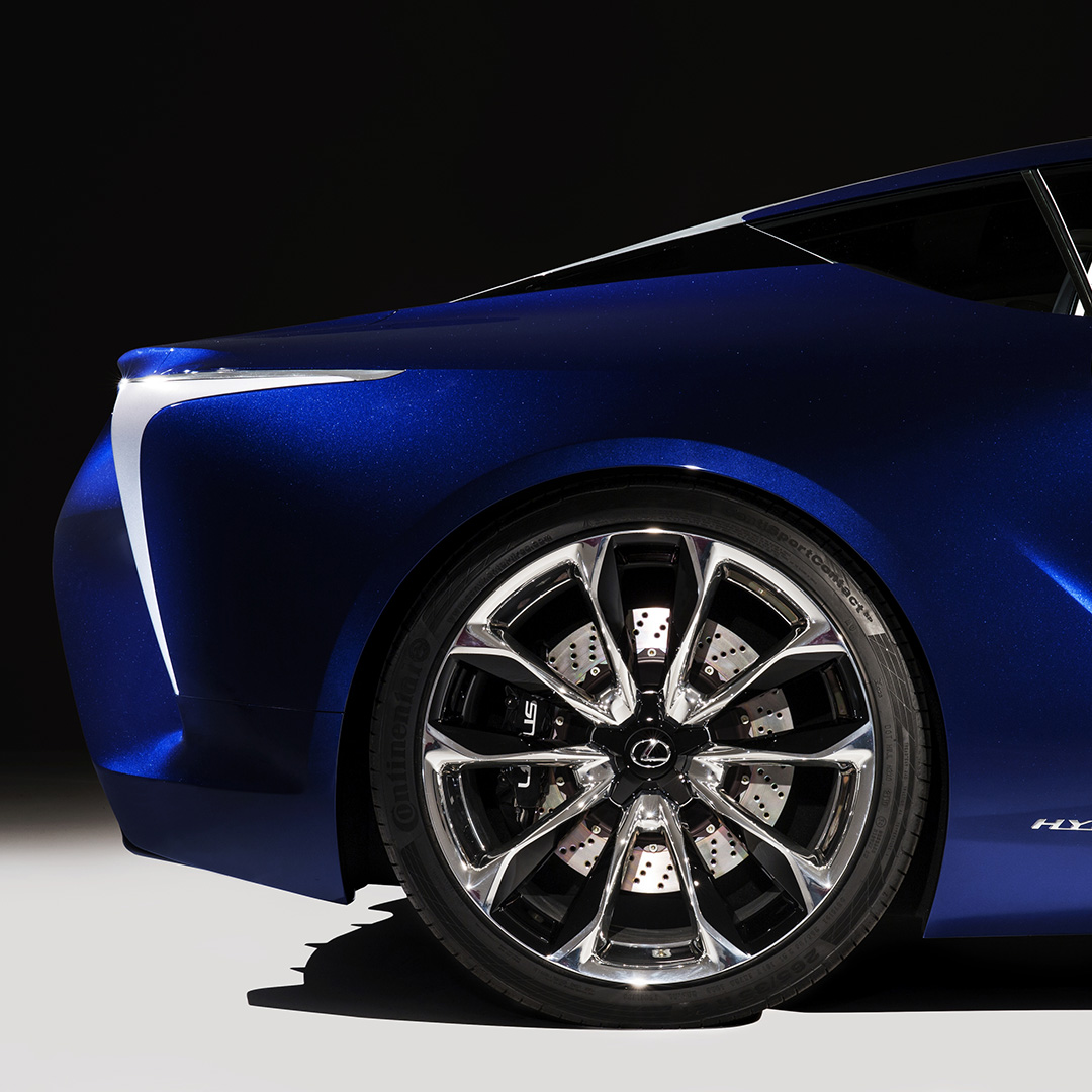 Pre-production model shown. Final range and specifications may differ from those depicted.